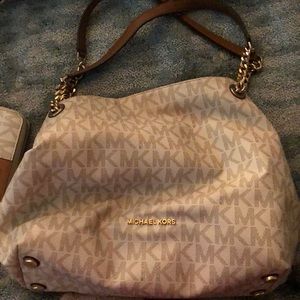 Michael kors bag with matching wallet